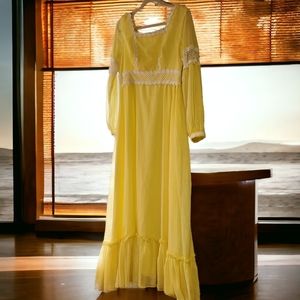 Yellow Daisy Polka Dot Maxi Peasant Boho Maxi Dress